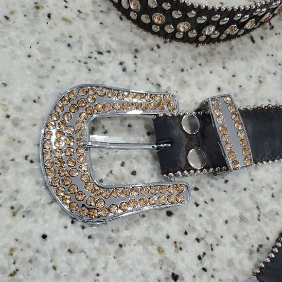 Black and Gold Studded Leather Belt with Ornate Buckle - Picture 3 of 8